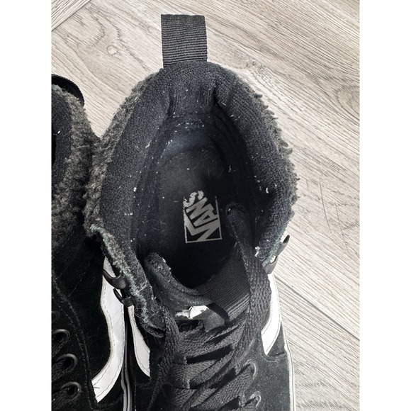 Vans SK8-Hi Shoes Black Suede Faux Fur Sherpa Women's Size 6 - Picture 10 of 11